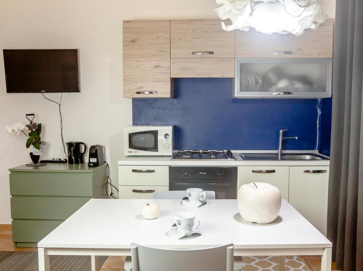 Suite Home Al Centro Di Sassari Esterno foto
