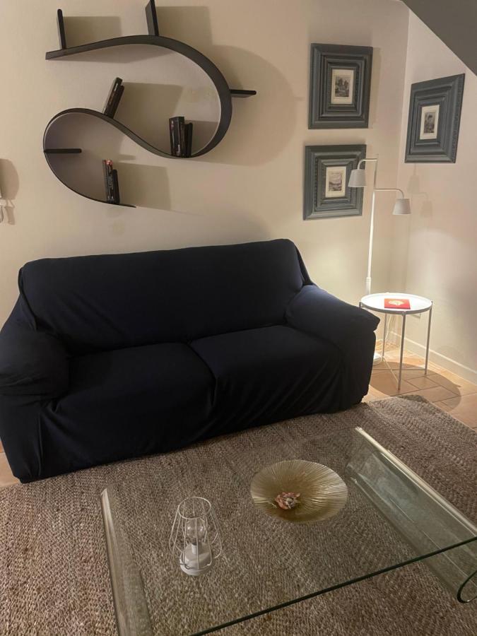 Suite Home Al Centro Di Sassari Esterno foto