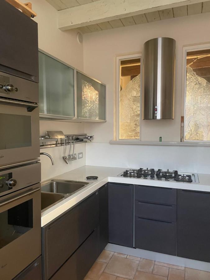 Suite Home Al Centro Di Sassari Esterno foto